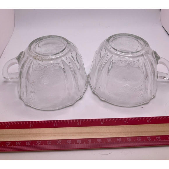 2 Federal Madrid Coffee Cups/Tea Vintage Depression Glass Etched 2.5"  HOLIDAY - Picture 5 of 5